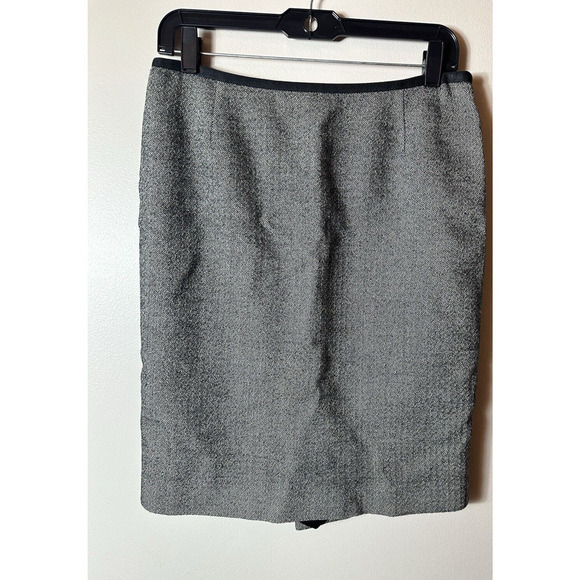 Salvatore Ferragamo Dresses & Skirts - Salvatore Ferragamo Skirt Womens 8 Gray Wool Pencil Academia Corpcore Preppy 42